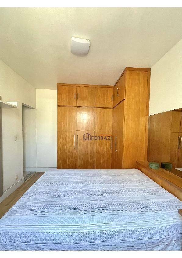 Apartamento à venda com 2 quartos, 85m² - Foto 11