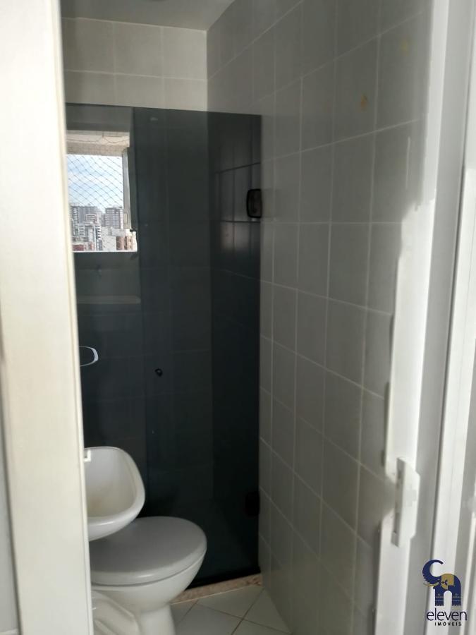 Apartamento para alugar com 2 quartos, 80m² - Foto 9