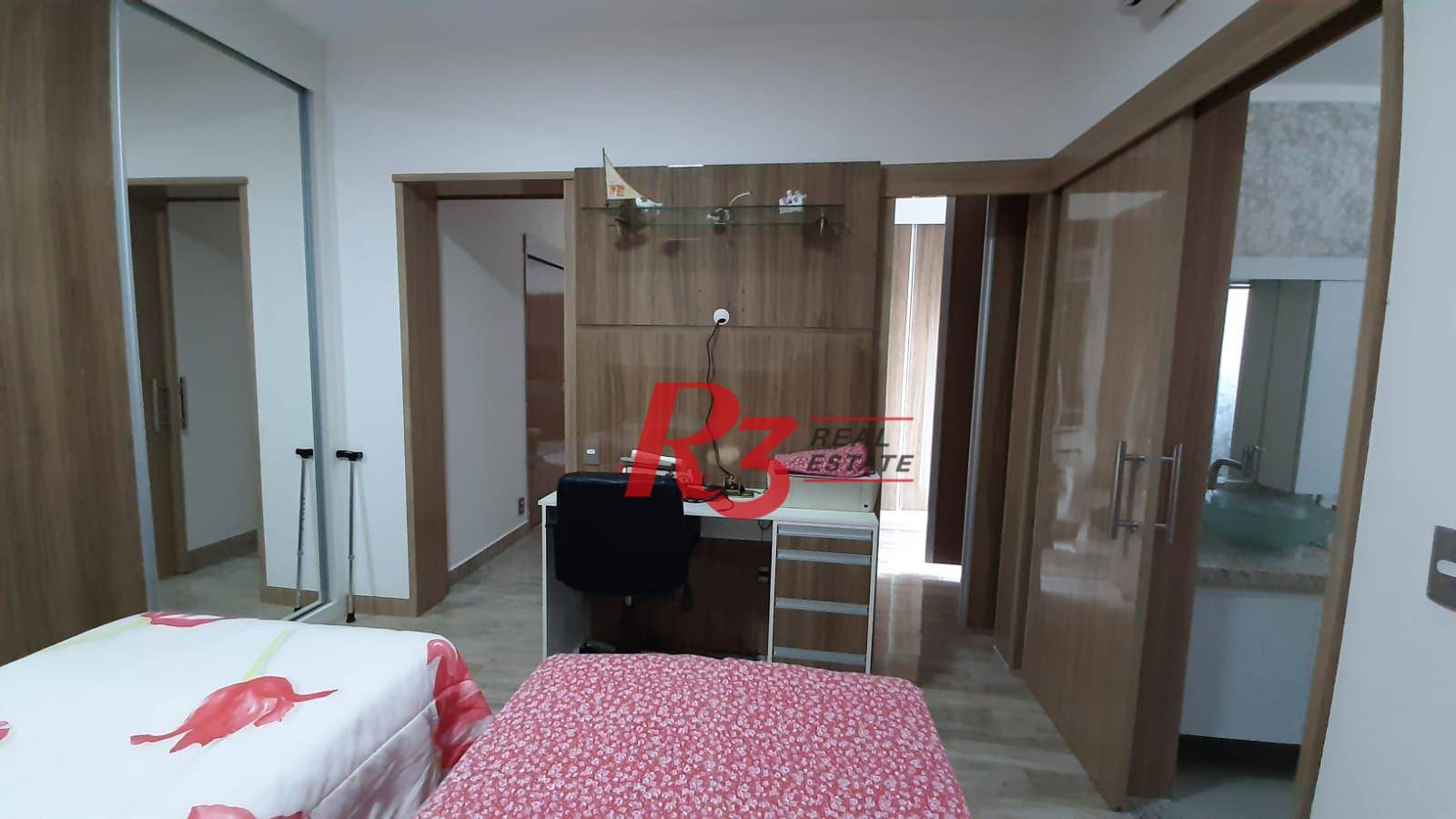 Apartamento à venda com 2 quartos, 80m² - Foto 27