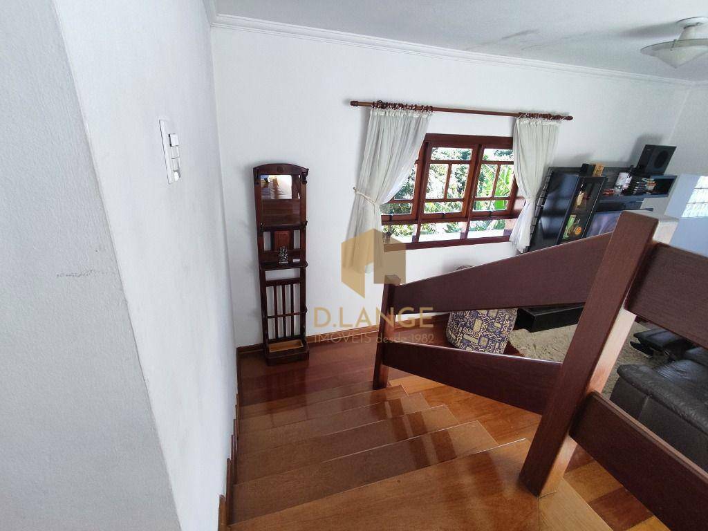 Casa à venda com 4 quartos, 250m² - Foto 7