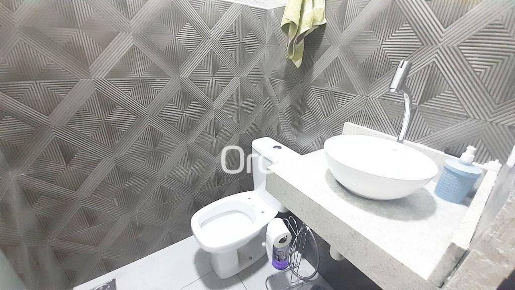 Sobrado à venda com 4 quartos, 240m² - Foto 15