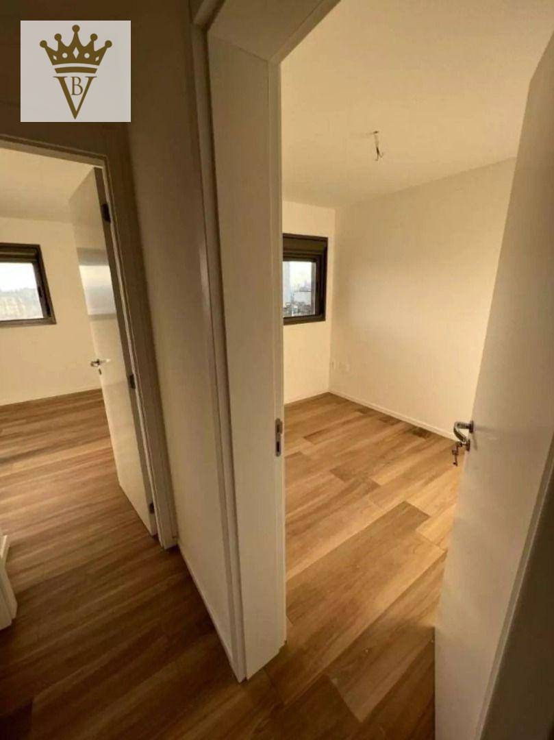 Apartamento à venda com 3 quartos, 143m² - Foto 3