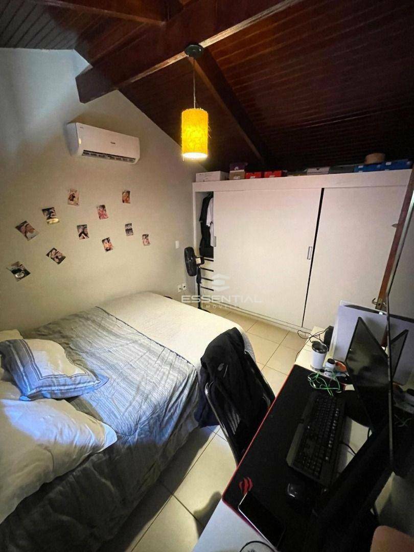 Casa de Condomínio à venda com 5 quartos, 290m² - Foto 18