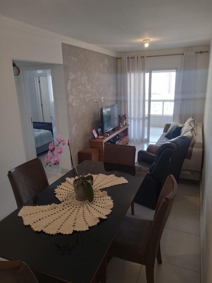 Apartamento à venda com 2 quartos, 69m² - Foto 1