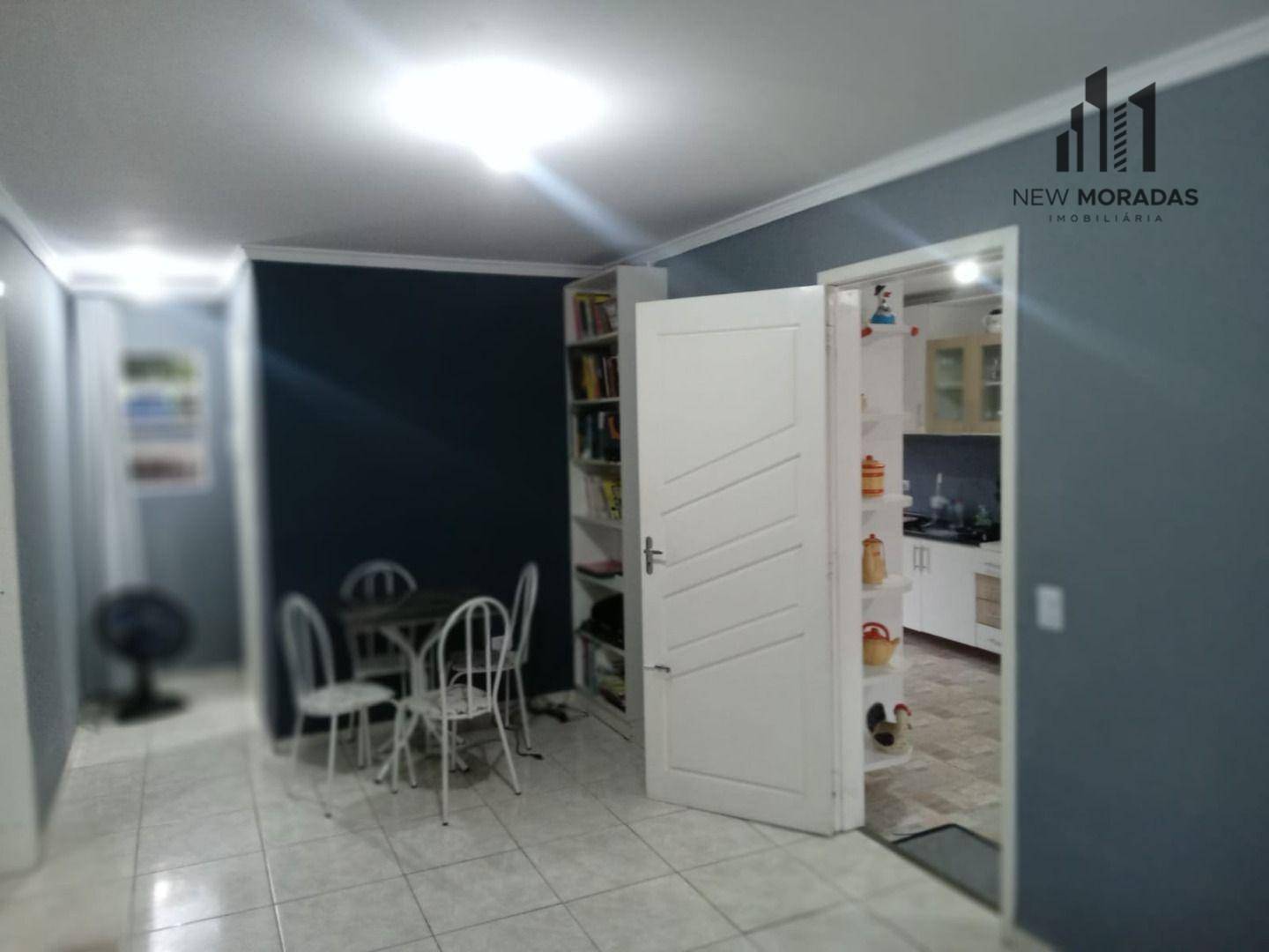 Casa à venda com 1 quarto, 70m² - Foto 5