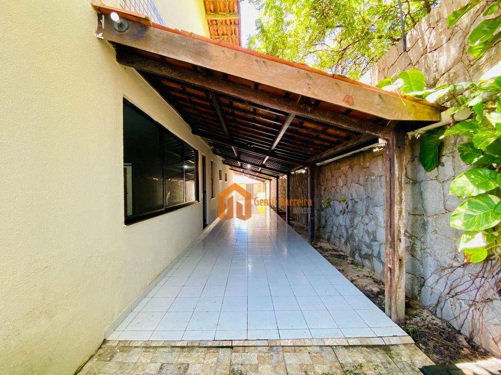 Casa de Condomínio à venda com 4 quartos, 396m² - Foto 31