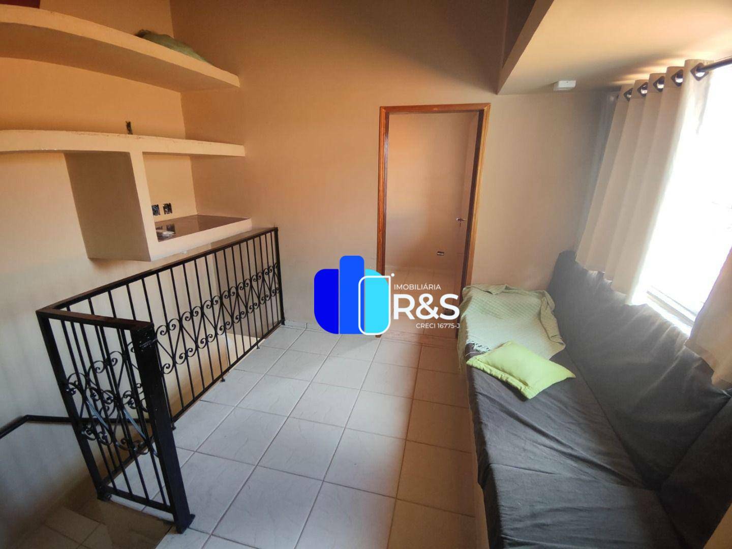 Casa à venda com 5 quartos, 280m² - Foto 18