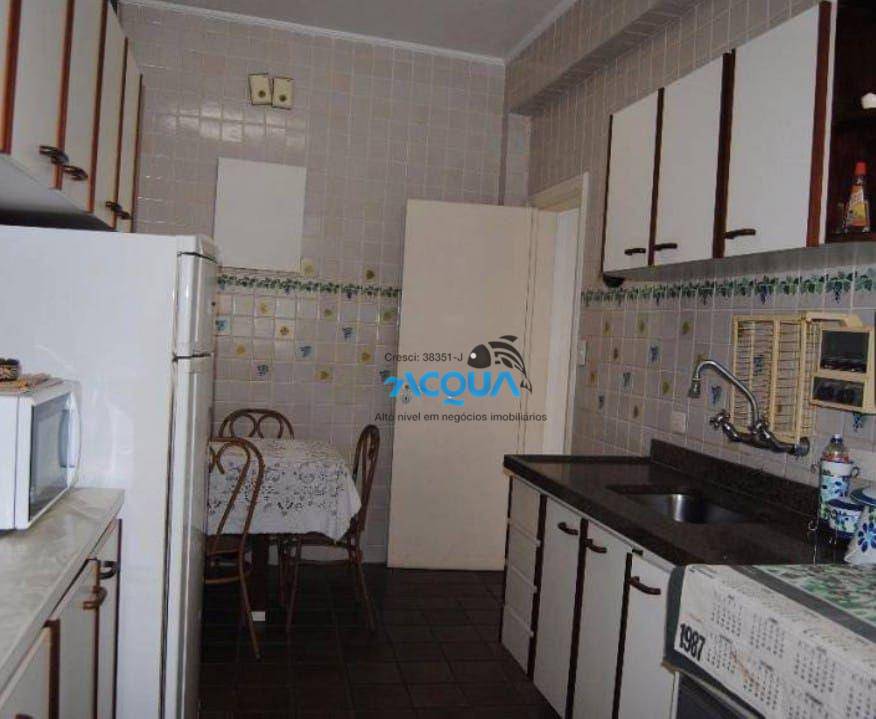 Apartamento à venda com 2 quartos, 110m² - Foto 2