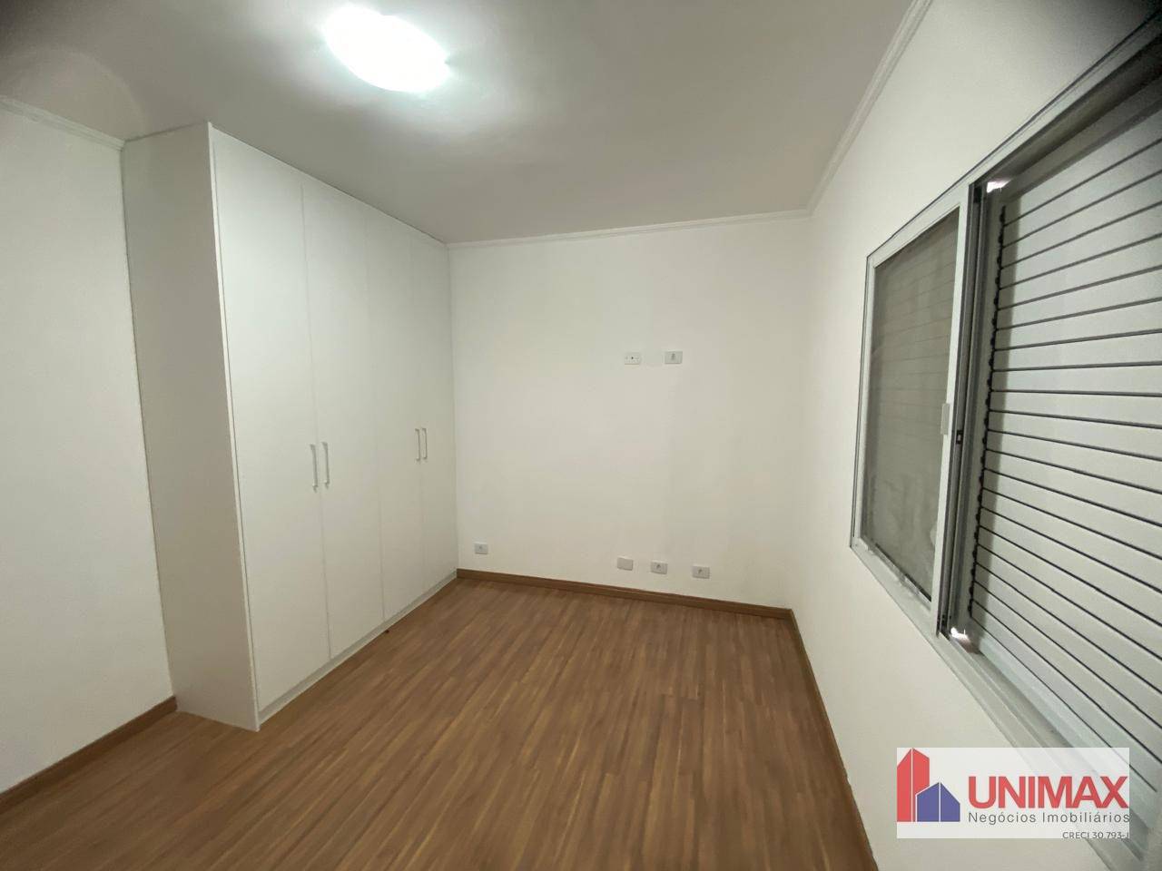 Casa de Condomínio à venda e aluguel com 3 quartos, 300m² - Foto 32