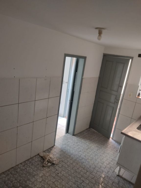 Casa à venda com 5 quartos, 130m² - Foto 29