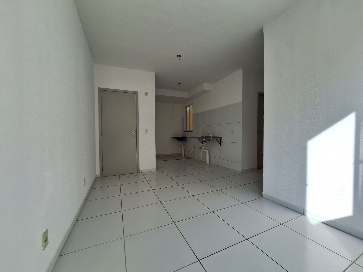 Apartamento para alugar com 2 quartos, 48m² - Foto 11