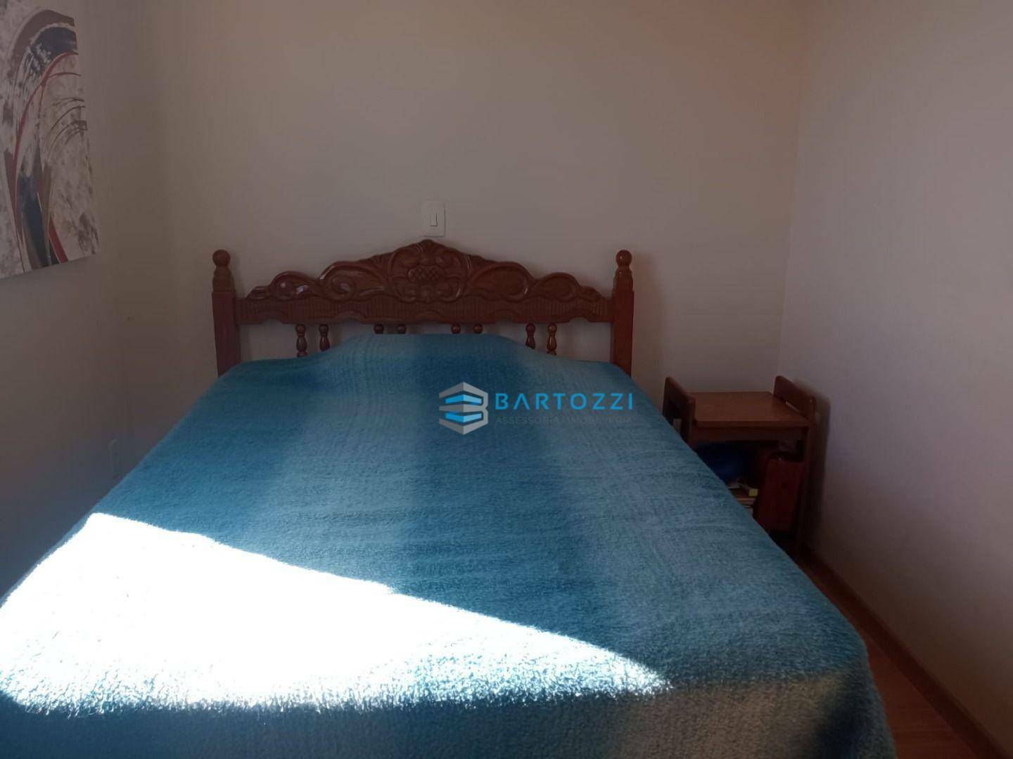 Apartamento à venda com 2 quartos, 70m² - Foto 12