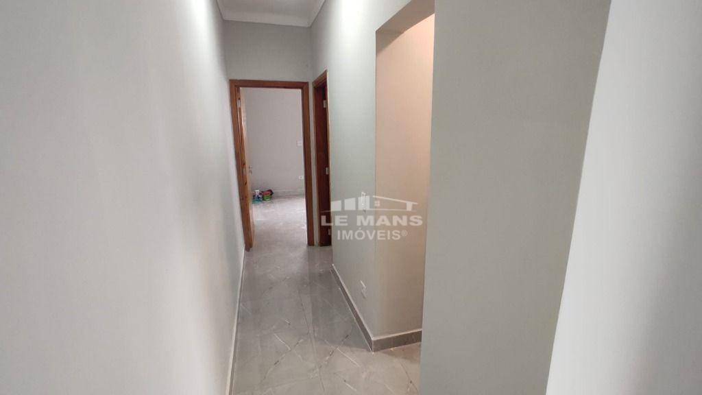 Casa à venda com 2 quartos, 126m² - Foto 11