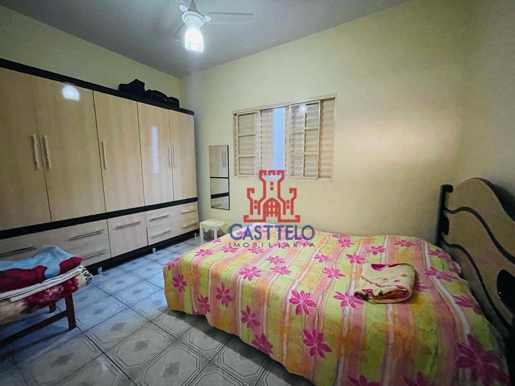 Casa à venda com 5 quartos, 170m² - Foto 19