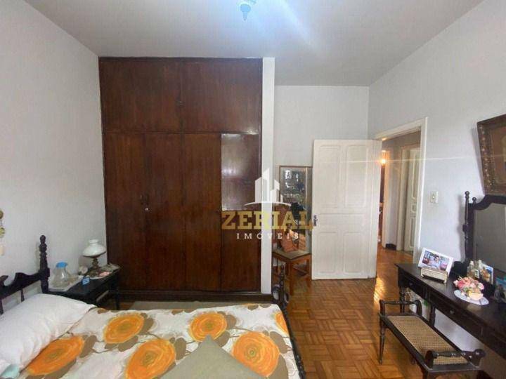 Casa à venda e aluguel com 3 quartos, 250m² - Foto 16