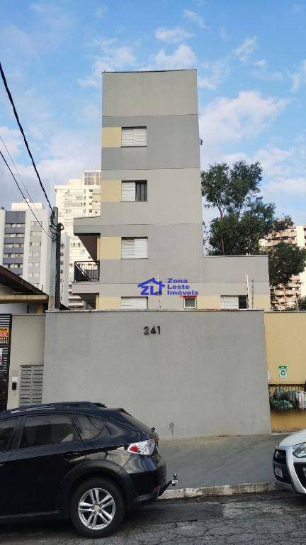 Apartamento para alugar com 2 quartos, 30m² - Foto 1