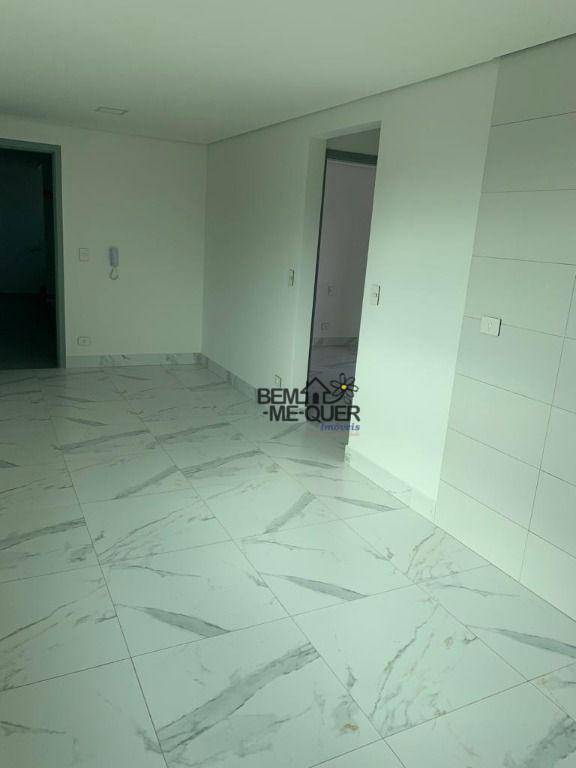 Apartamento à venda com 2 quartos, 44m² - Foto 3