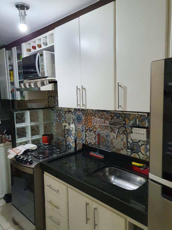 Apartamento à venda com 3 quartos, 47m² - Foto 14