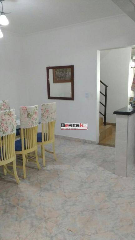 Sobrado à venda com 3 quartos, 274m² - Foto 24