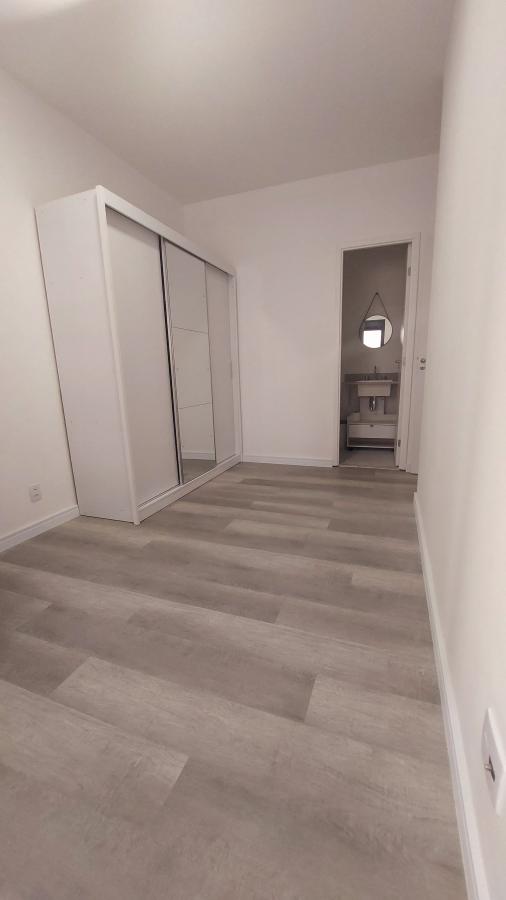 Apartamento à venda com 2 quartos, 69m² - Foto 33