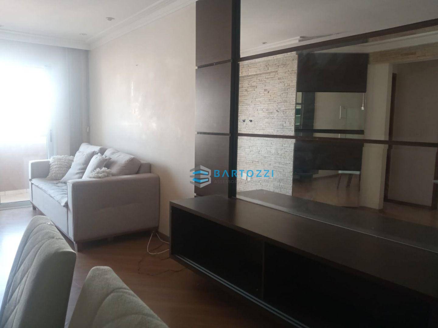 Apartamento à venda com 2 quartos, 70m² - Foto 12