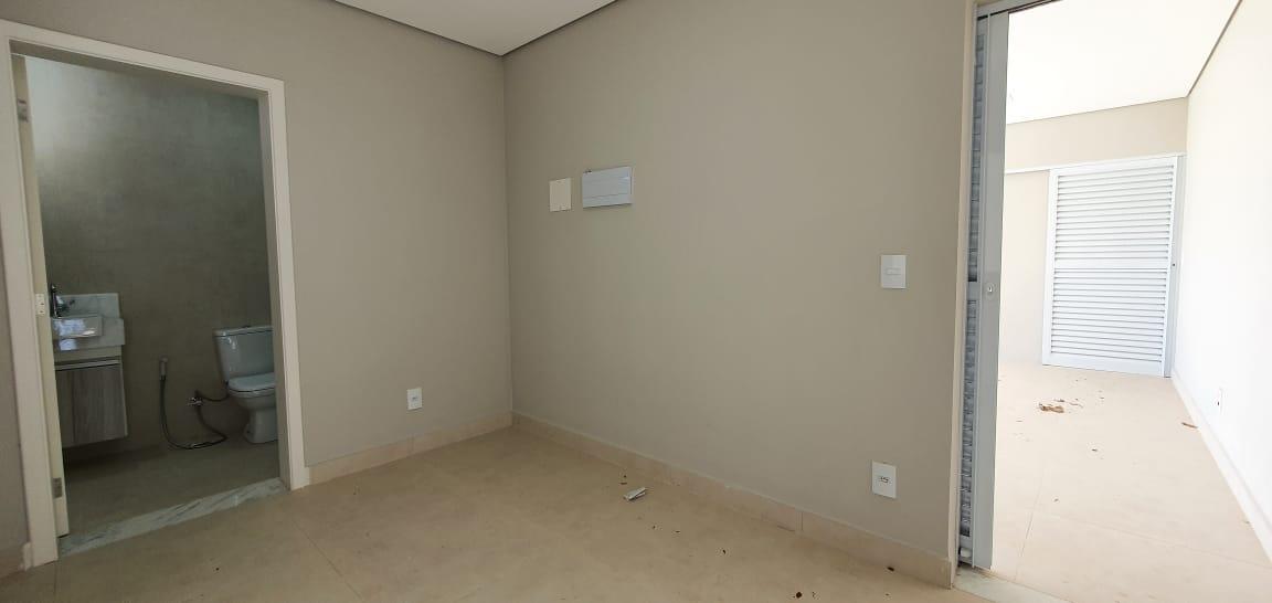 Casa de Condomínio à venda com 3 quartos, 200m² - Foto 4