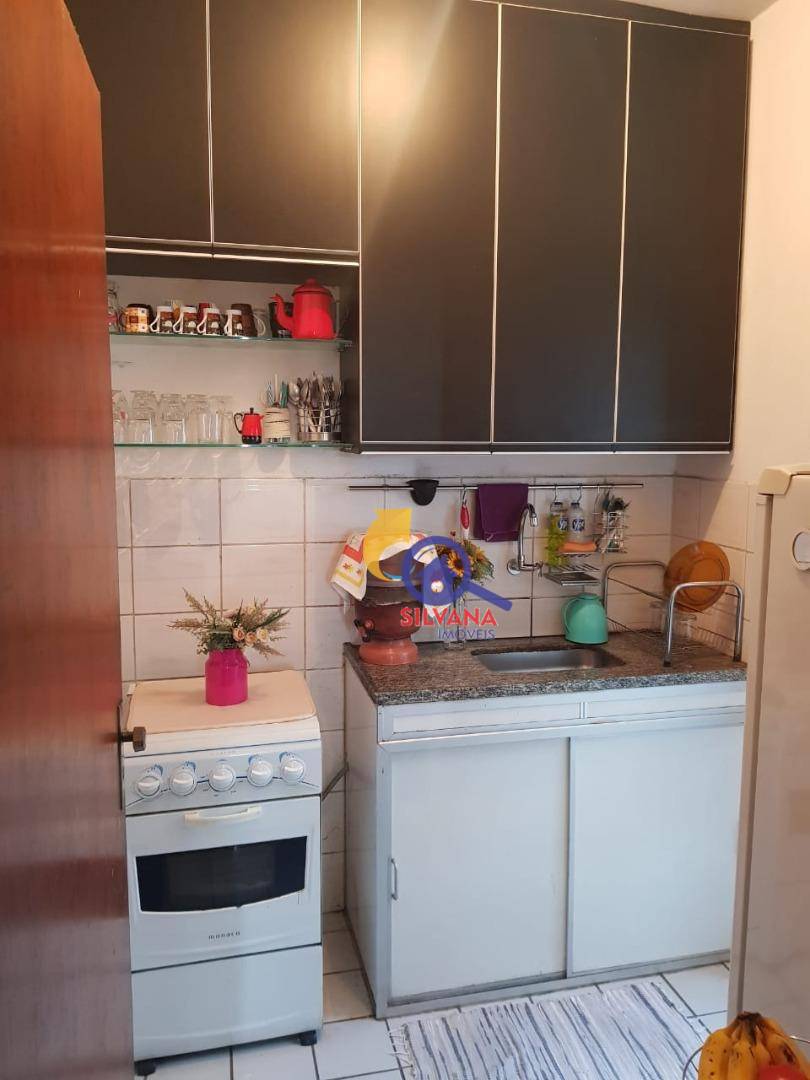 Apartamento à venda com 2 quartos, 51m² - Foto 11