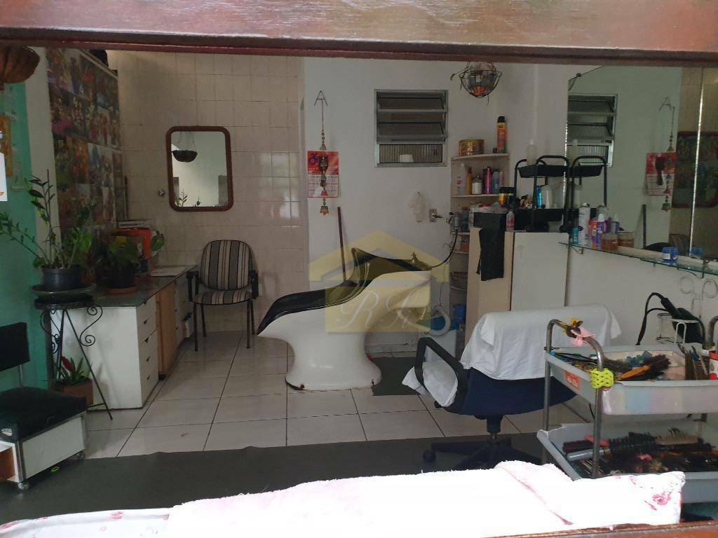 Sobrado à venda com 5 quartos, 250m² - Foto 17