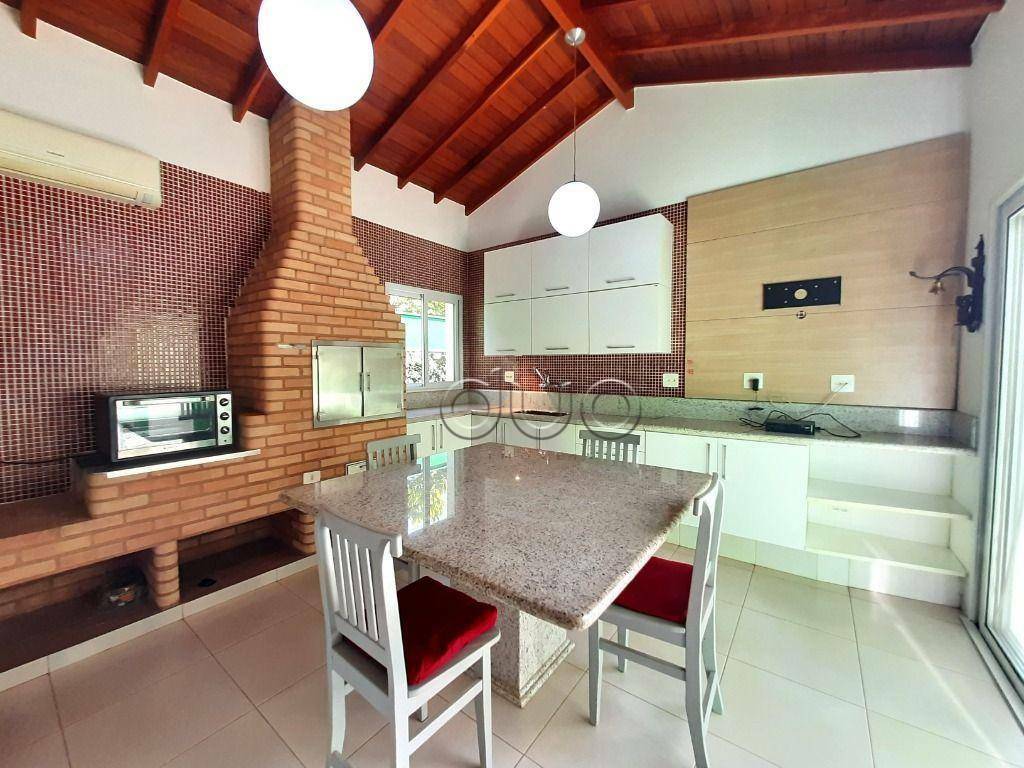 Casa de Condomínio para alugar com 3 quartos, 296m² - Foto 23