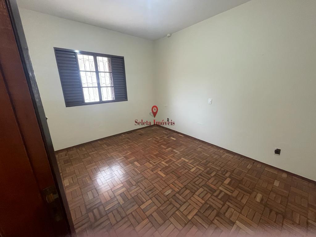 Casa à venda com 3 quartos, 550m² - Foto 16