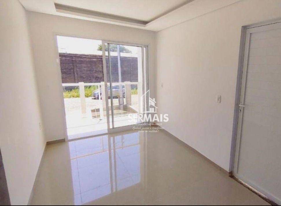 Casa à venda com 2 quartos, 58m² - Foto 9