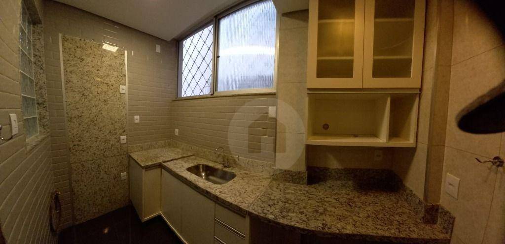 Apartamento à venda com 3 quartos, 150m² - Foto 10