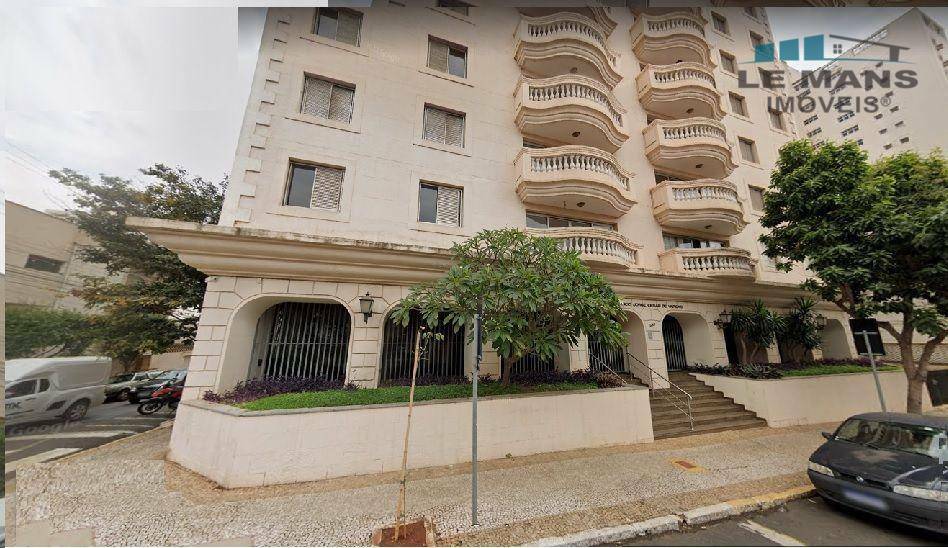 Apartamento à venda com 3 quartos, 150m² - Foto 2