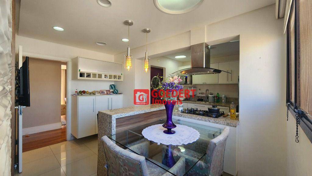 Apartamento para alugar com 3 quartos, 168m² - Foto 14
