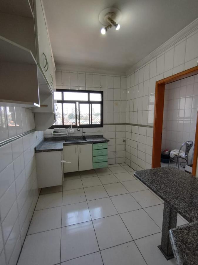 Apartamento à venda com 3 quartos, 94m² - Foto 8