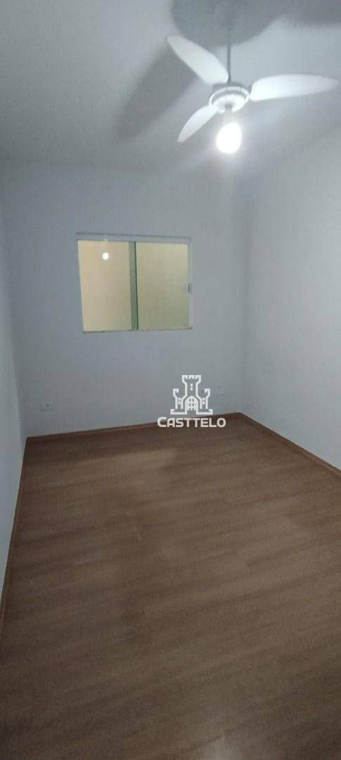 Casa à venda com 2 quartos, 100m² - Foto 9