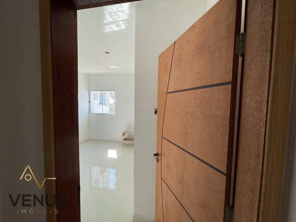 Apartamento à venda com 2 quartos, 40m² - Foto 20