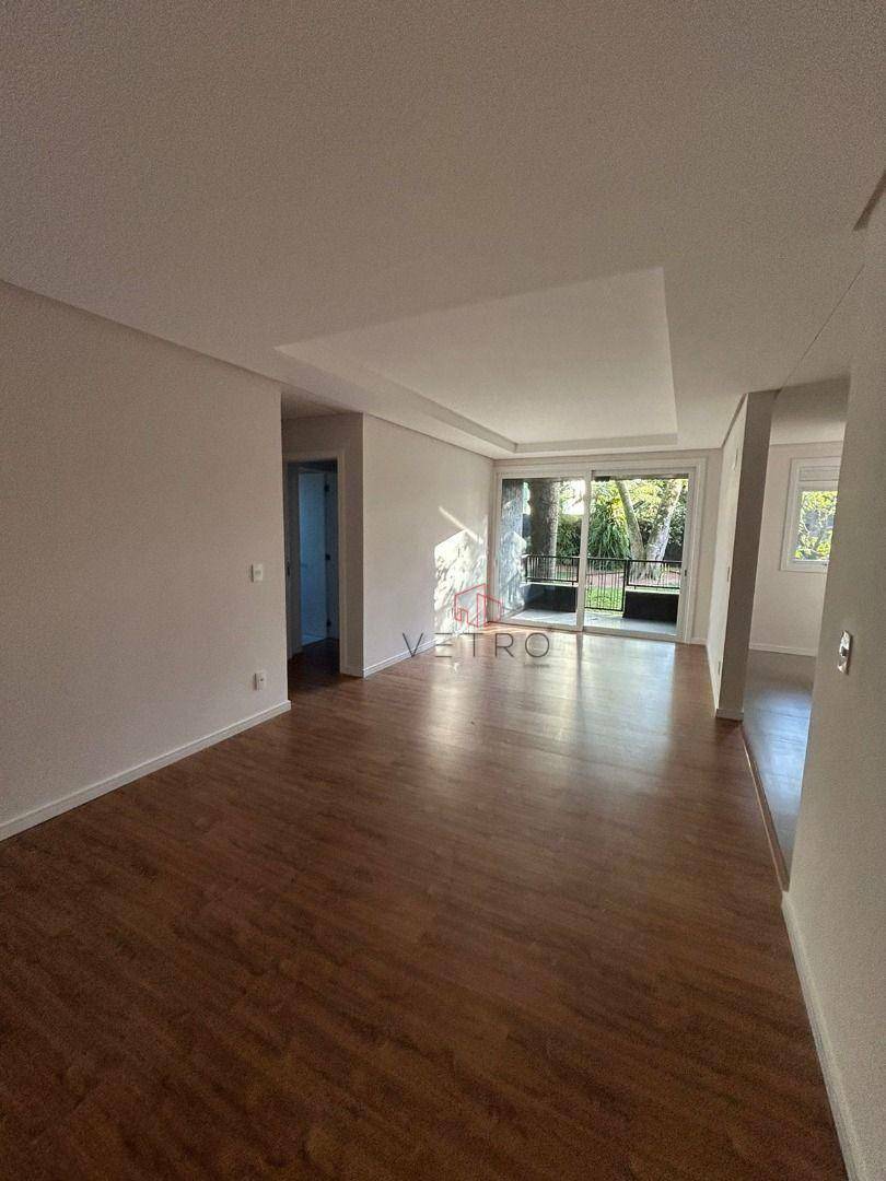 Apartamento à venda com 2 quartos, 93m² - Foto 2