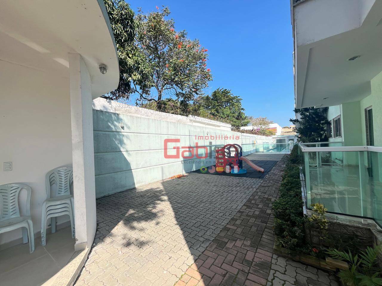 Apartamento à venda com 2 quartos, 95m² - Foto 23