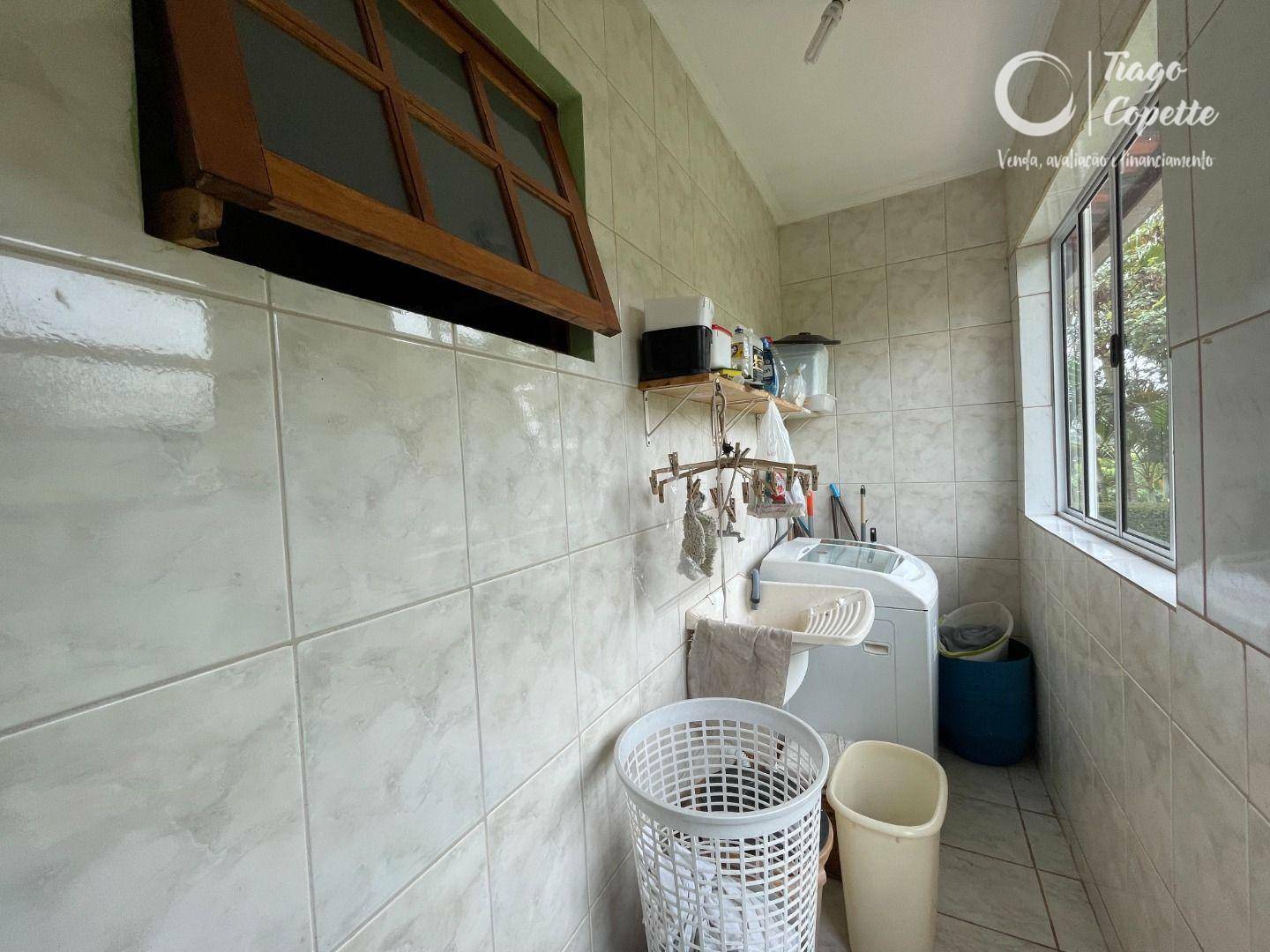 Chácara à venda e aluguel com 3 quartos, 214m² - Foto 14