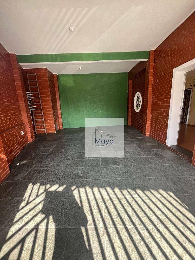 Casa à venda com 5 quartos, 220m² - Foto 38