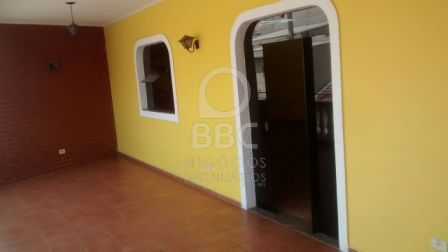 Casa para alugar com 3 quartos, 300m² - Foto 7