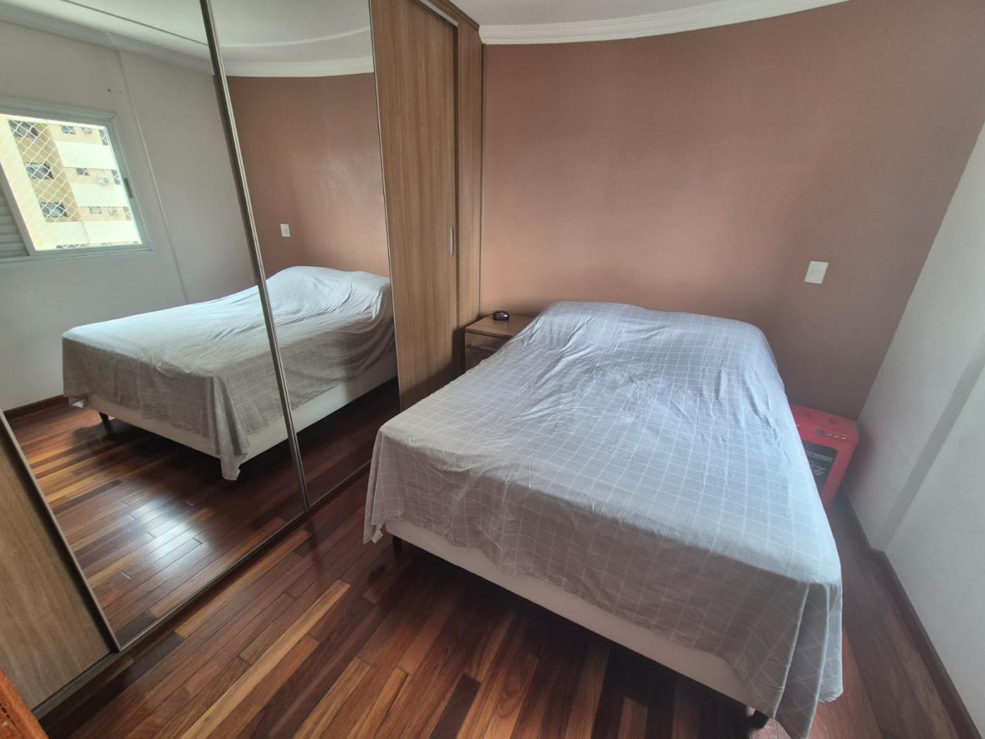 Apartamento à venda com 3 quartos, 96m² - Foto 11