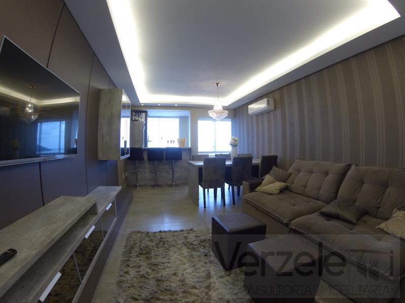 Apartamento à venda com 3 quartos, 140m² - Foto 15