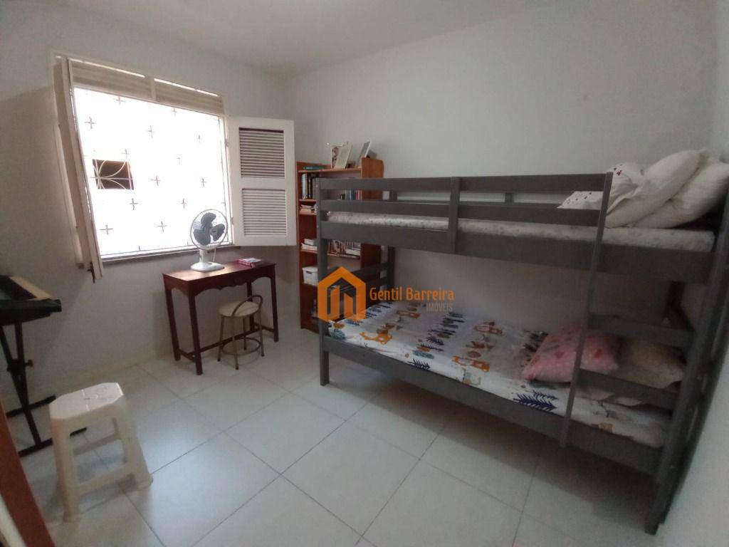 Sobrado à venda com 4 quartos, 130m² - Foto 11