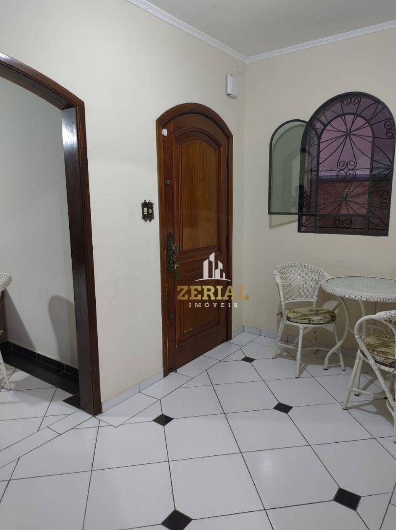 Sobrado à venda com 3 quartos, 245m² - Foto 4