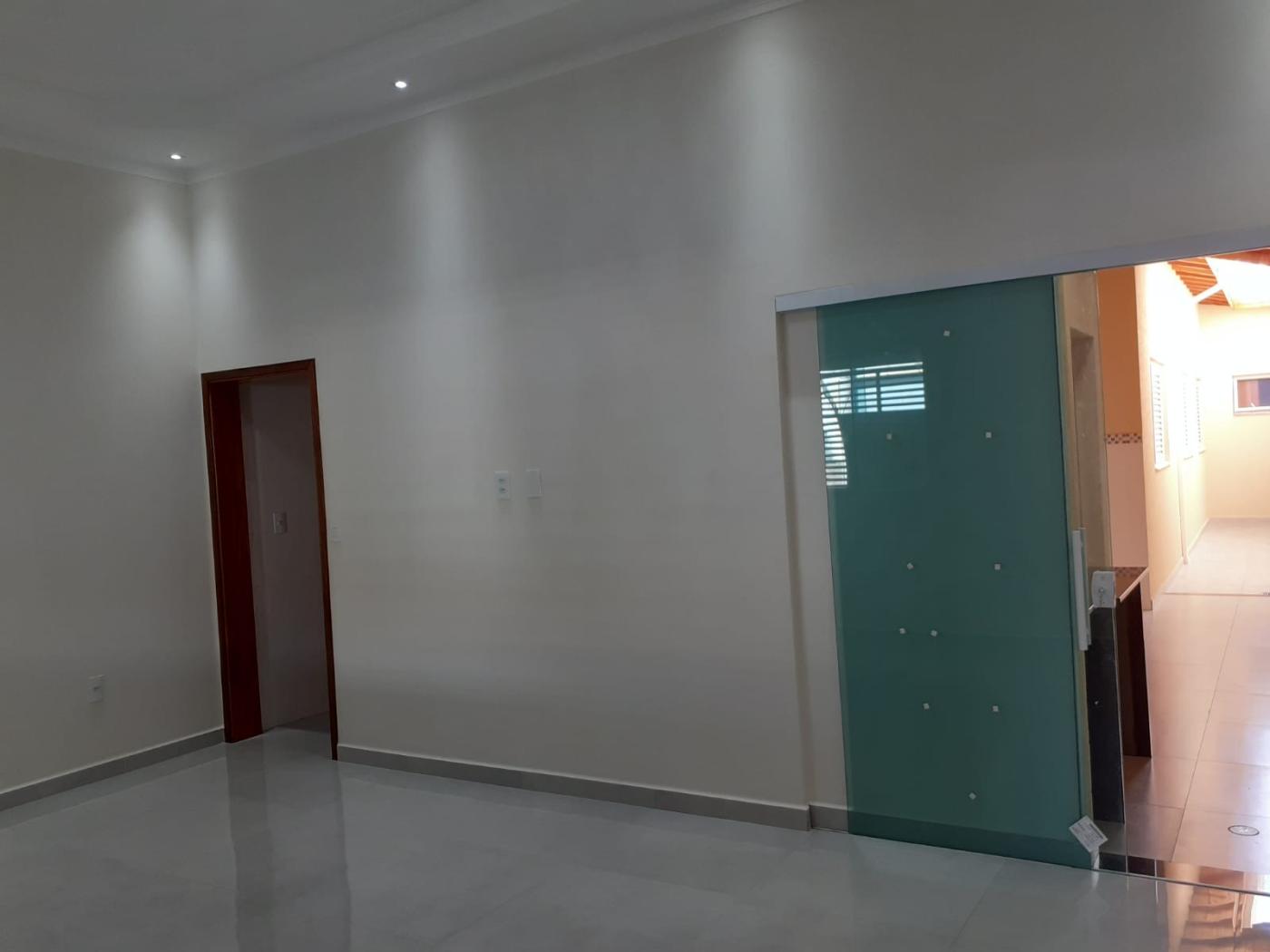 Casa à venda com 3 quartos, 188m² - Foto 3