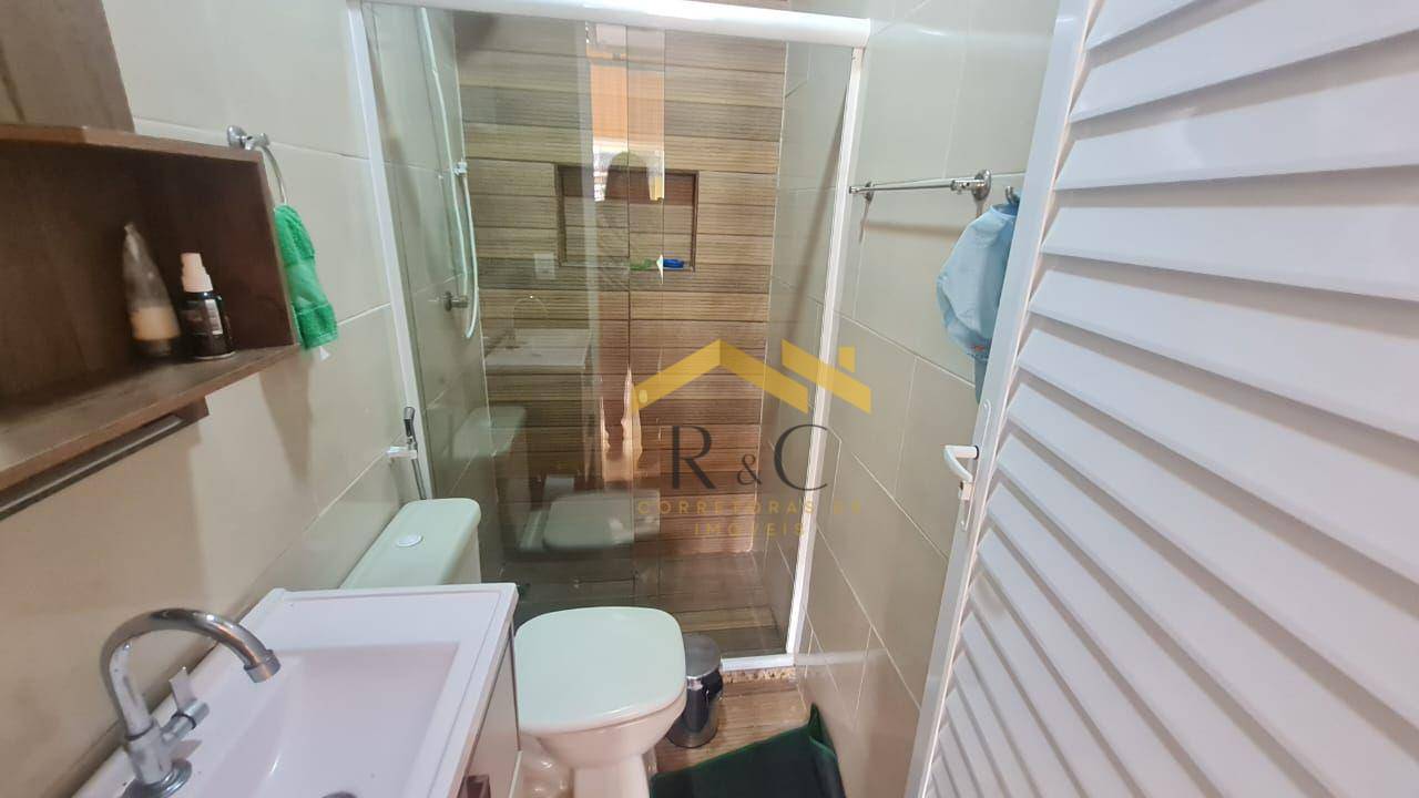 Casa à venda com 2 quartos, 91m² - Foto 16