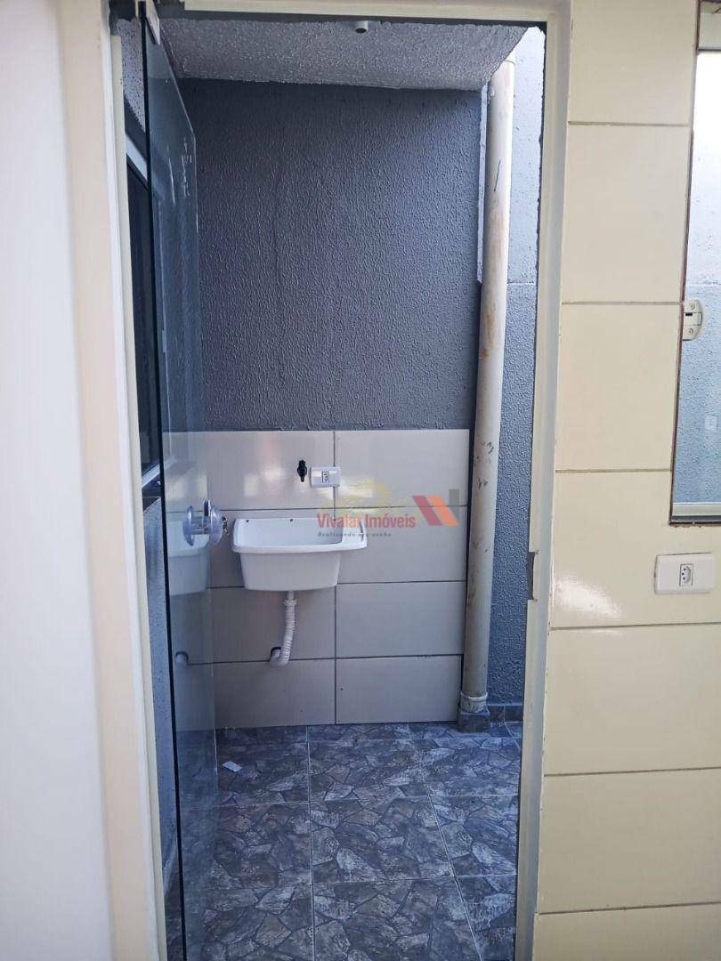 Casa à venda com 2 quartos, 40m² - Foto 9