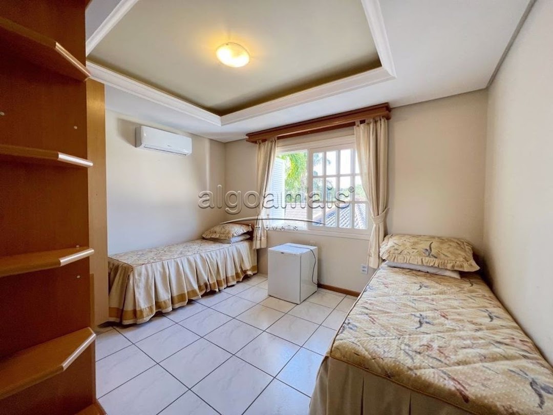 Casa de Condomínio à venda com 4 quartos, 267m² - Foto 19